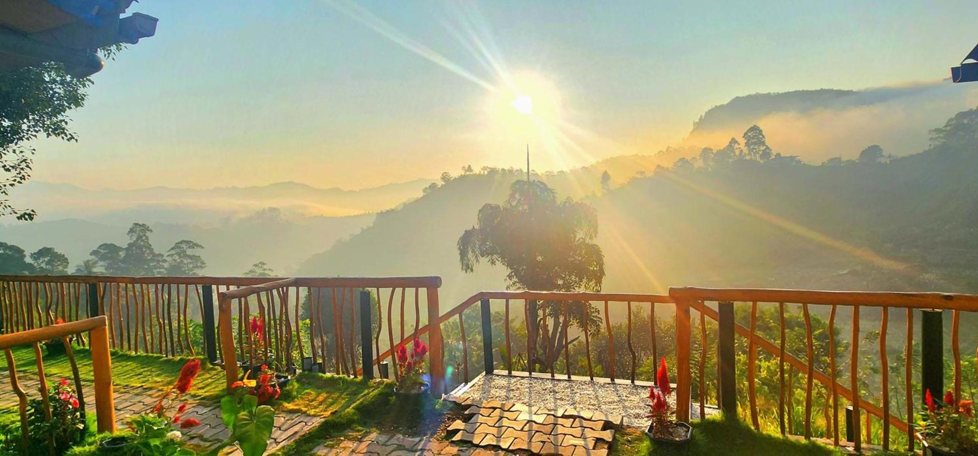 Rainbow Sky Cottage 埃拉 外观 照片